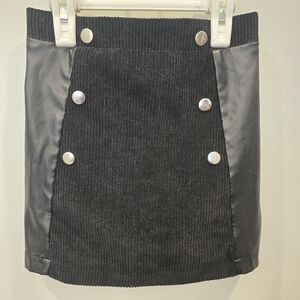 Black Button-Accent Women's Skirt